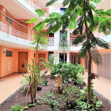 Apartment In Playa San Juan, Casa Greg Exterior photo